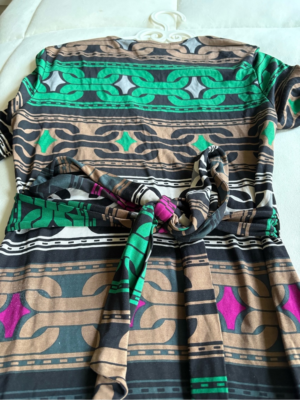 Diane Von Furstenberg vintage Silk Wrap Dress - Picture 6 of 7